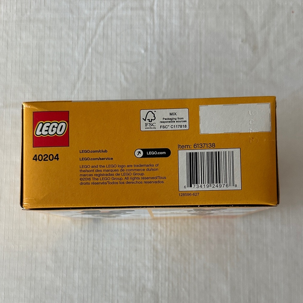 LEGO Halloween Pilgrim Costume Set - Black and Orange - Picture 3 of 4